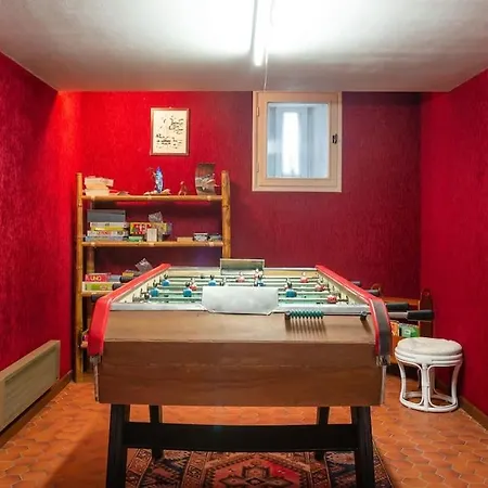Casa vacanze Magnifique Villa, Piscine Chauffee, Proche *