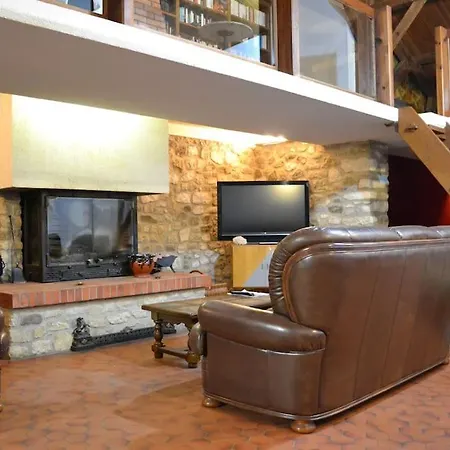 Magnifique Villa, Piscine Chauffee, Proche